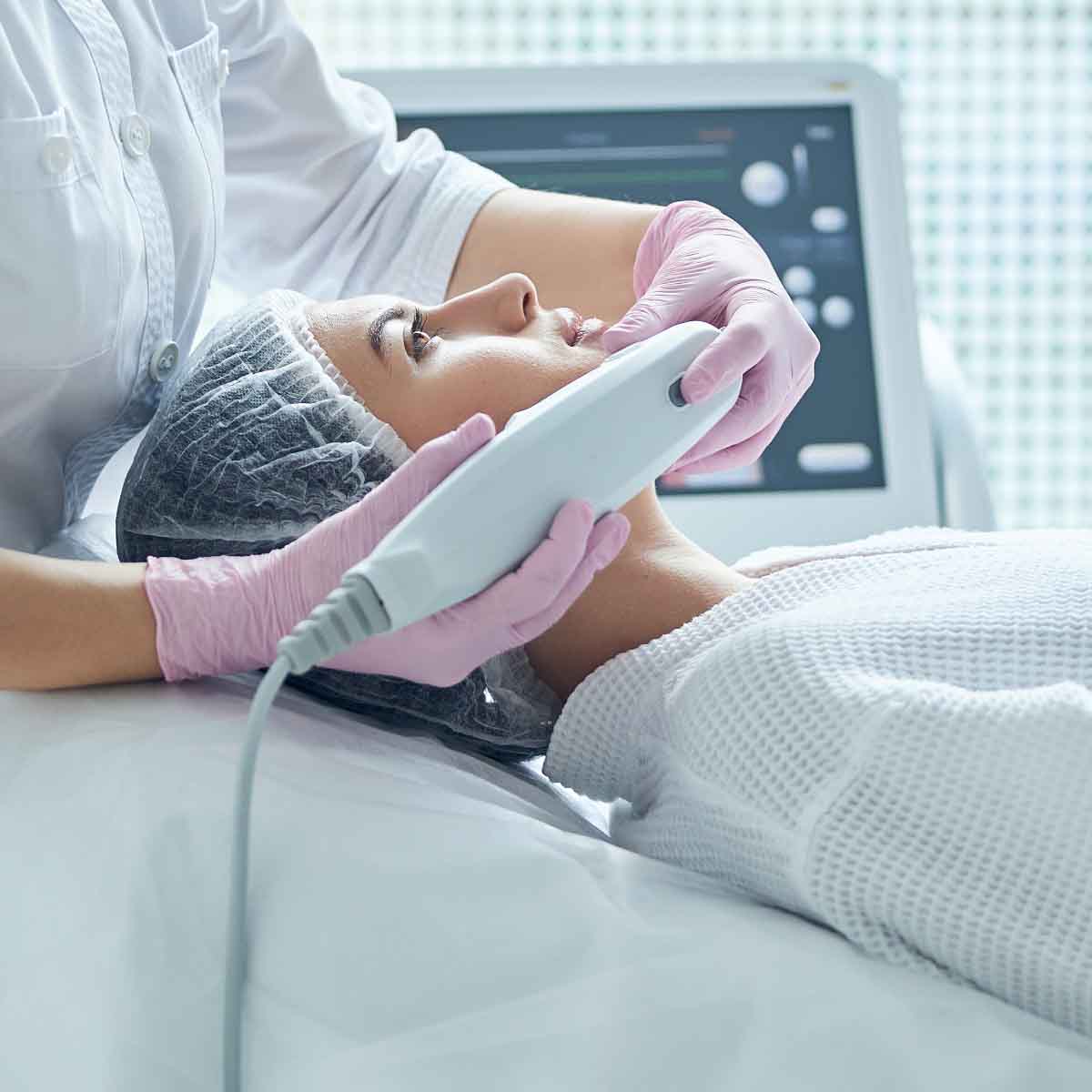 HIFU Lifting Facial